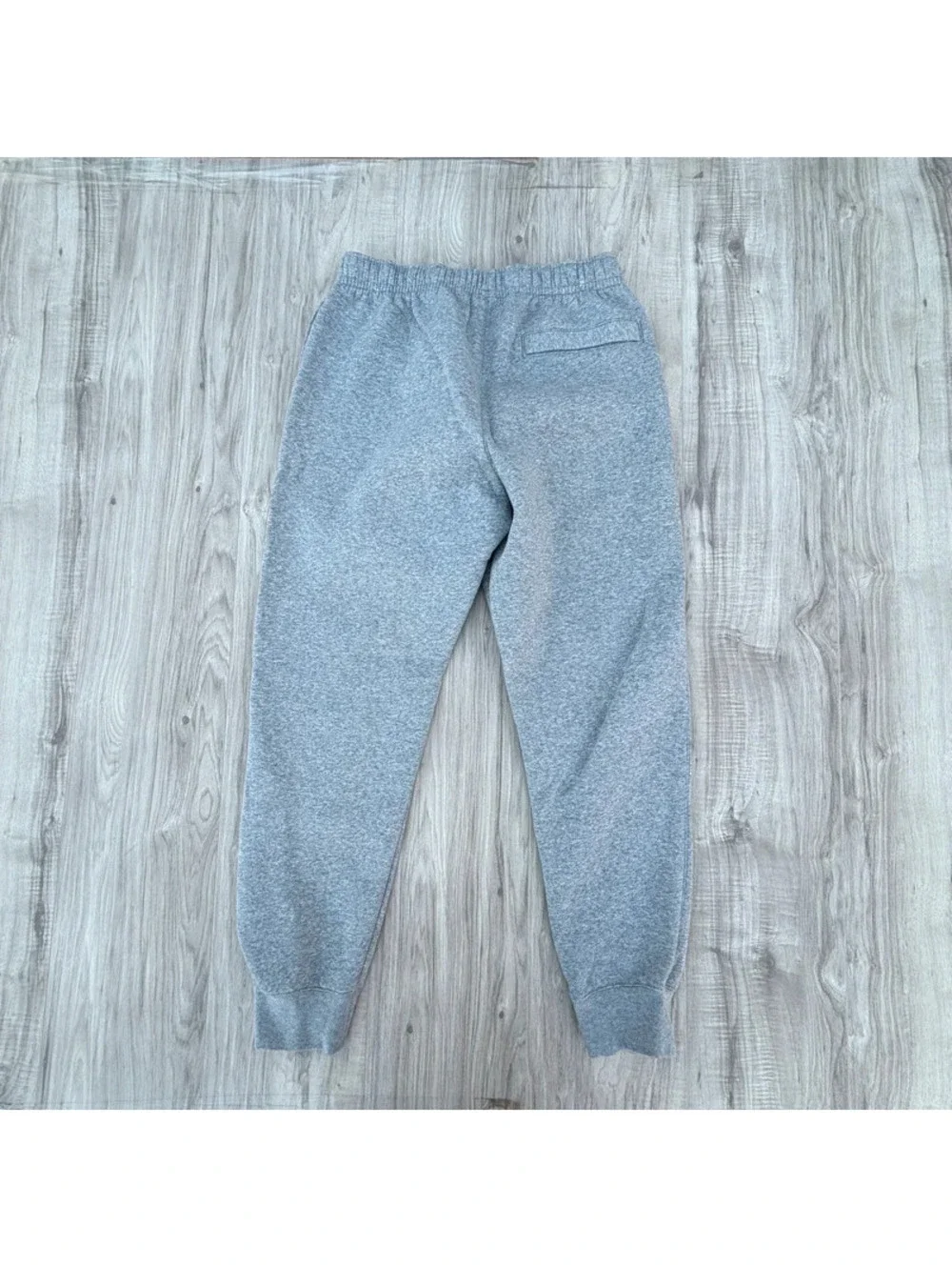 Nike Club Fleece Men’s jogger sweatpants